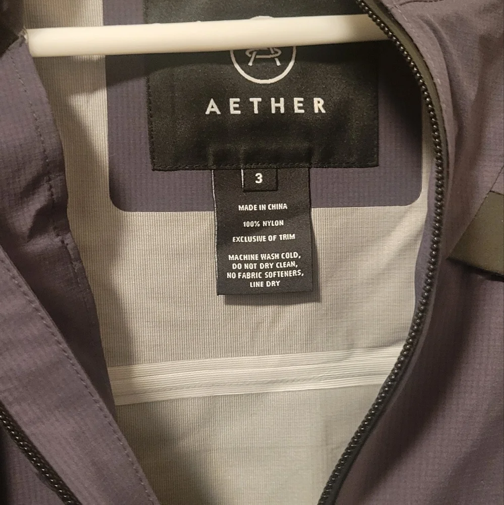 Aether Pace Biking Jacket - Picture 5 of 9